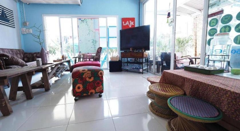 Hua Hin Lub Sabai Hostel Exterior photo